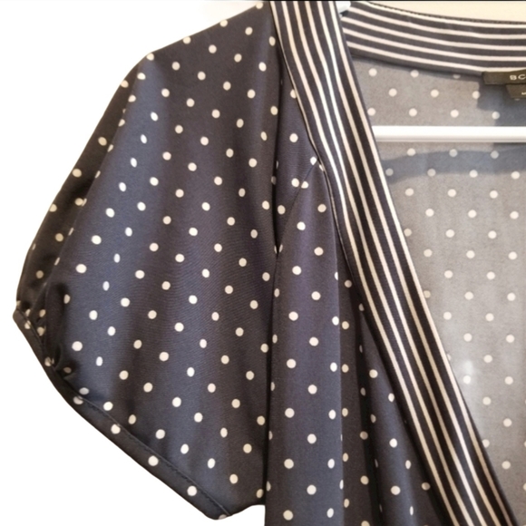 BCBGMaxAria Polka/Stripe Dot Short Sleeve Top - Picture 4 of 7